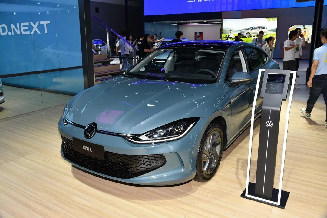 88ace25f522f7a8dc46faffcb093ad6c~2508x0