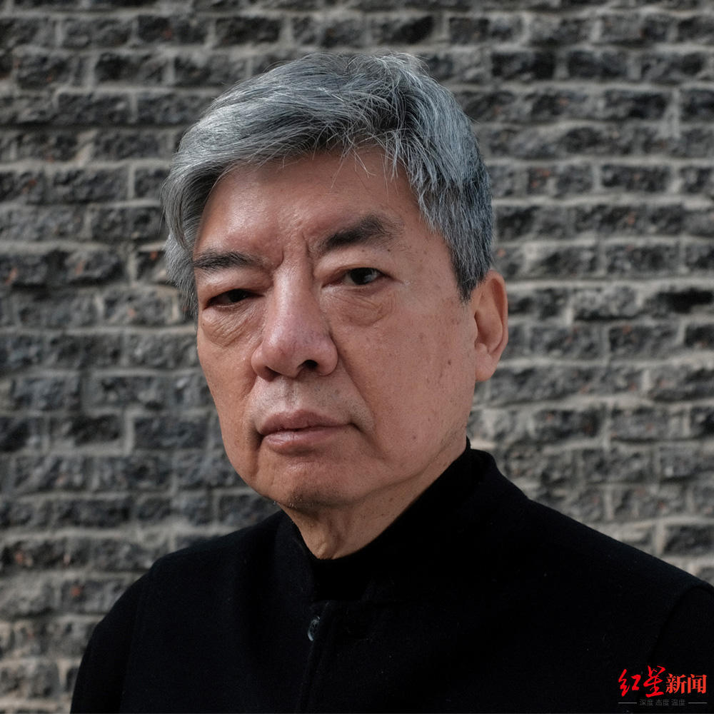 Liu Jiakun_Square.jpg