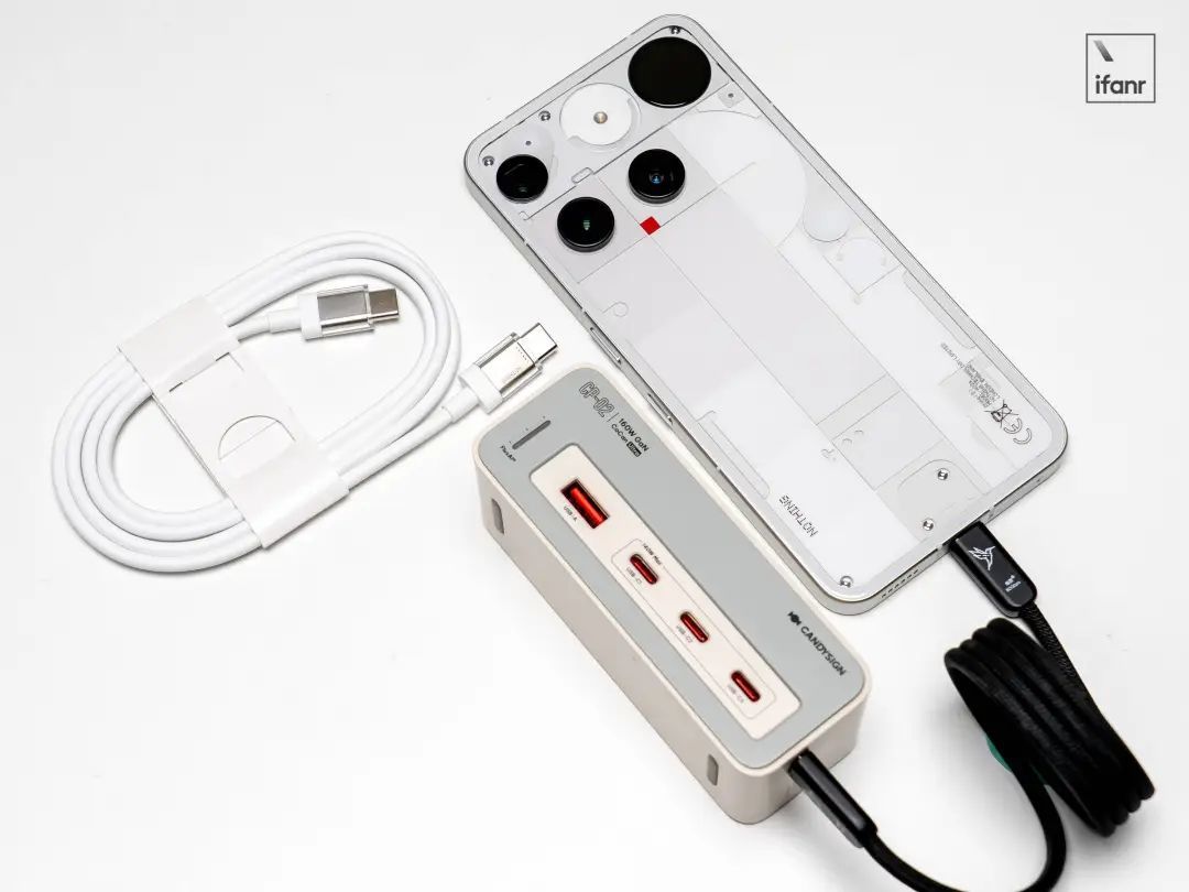 Nothing Phone (3) 新品画报:手机卖 6000,设计值 4000