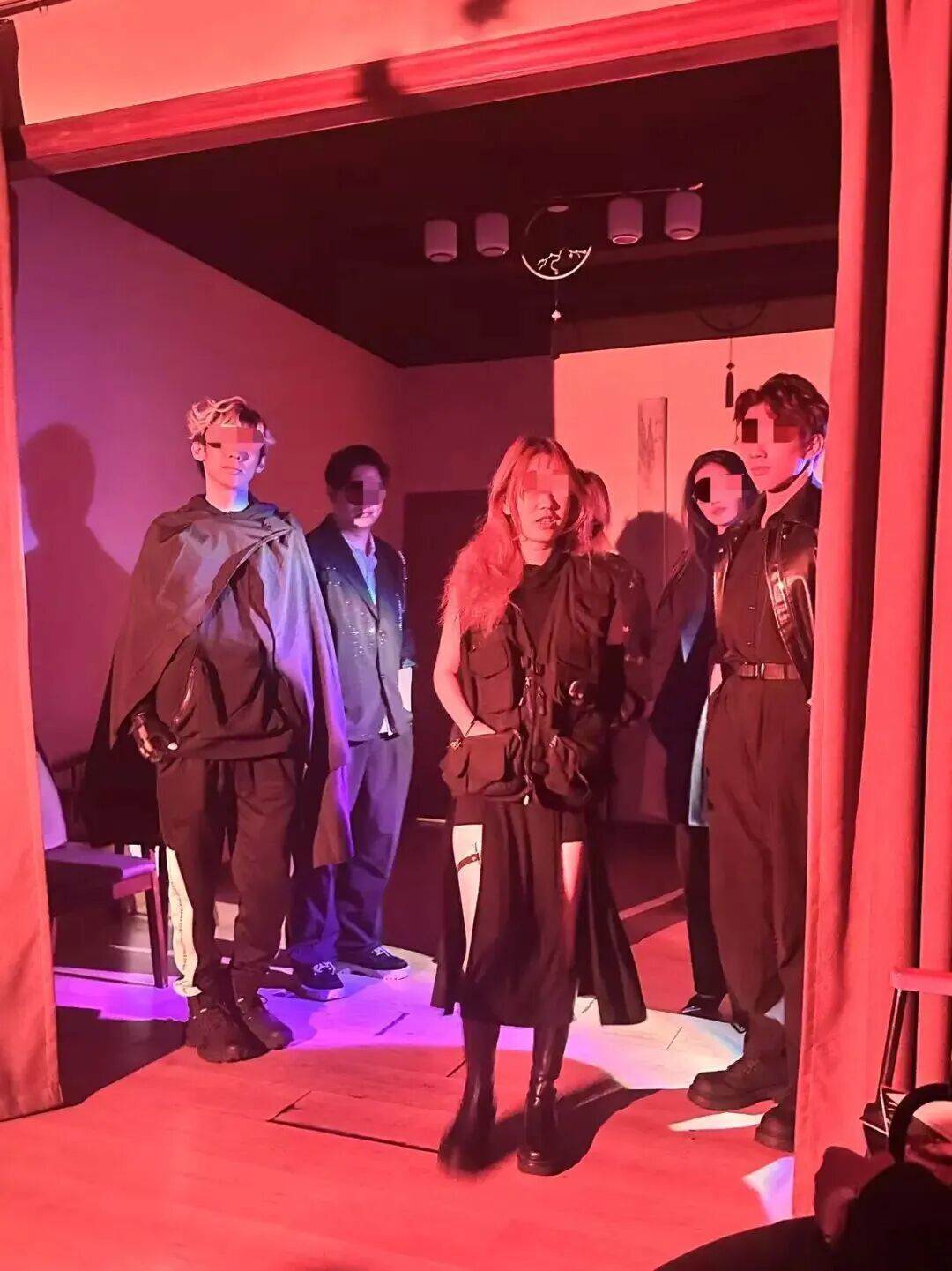 体验恋陪本/盐财经记者摄