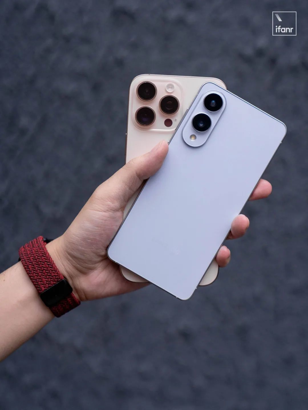 赶在 iPhone 17 Air 之前,我们用上了今年最薄的手机 |三星 Galaxy S25 Edge 上手体验