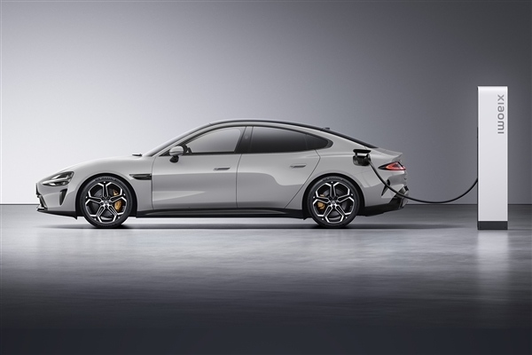 见证历史！10月我国新能源汽车销量首次超总销量的50%