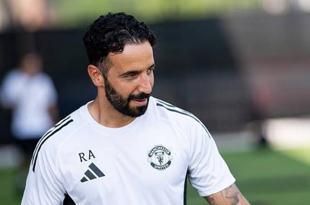 曼联内部稳定，阿莫林有望获得支持