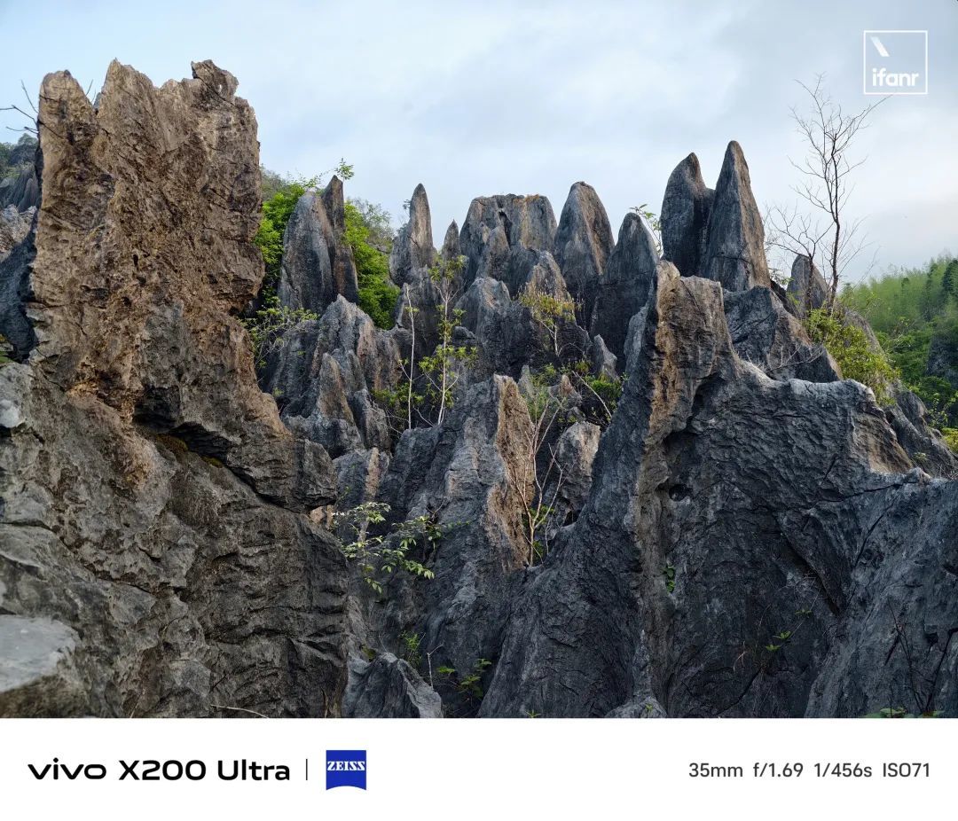 vivo X200 Ultra 影像评测:不输 Pocket 3,强到直接拍银河?