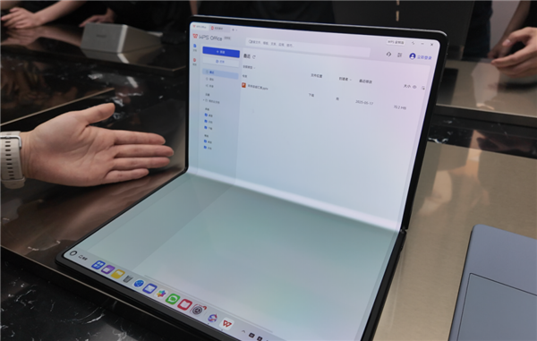 鸿蒙PC体验:从手机到电脑 华为是怎么把它们连在一起的