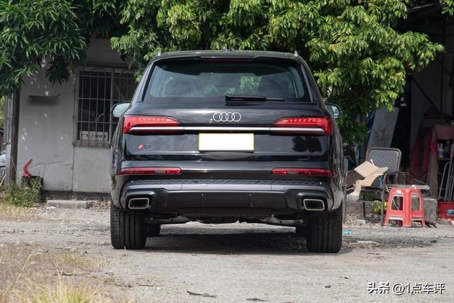 奥迪Q7:我卖百万时,你们都抢,现在卖46万,怎么反而没人要了?