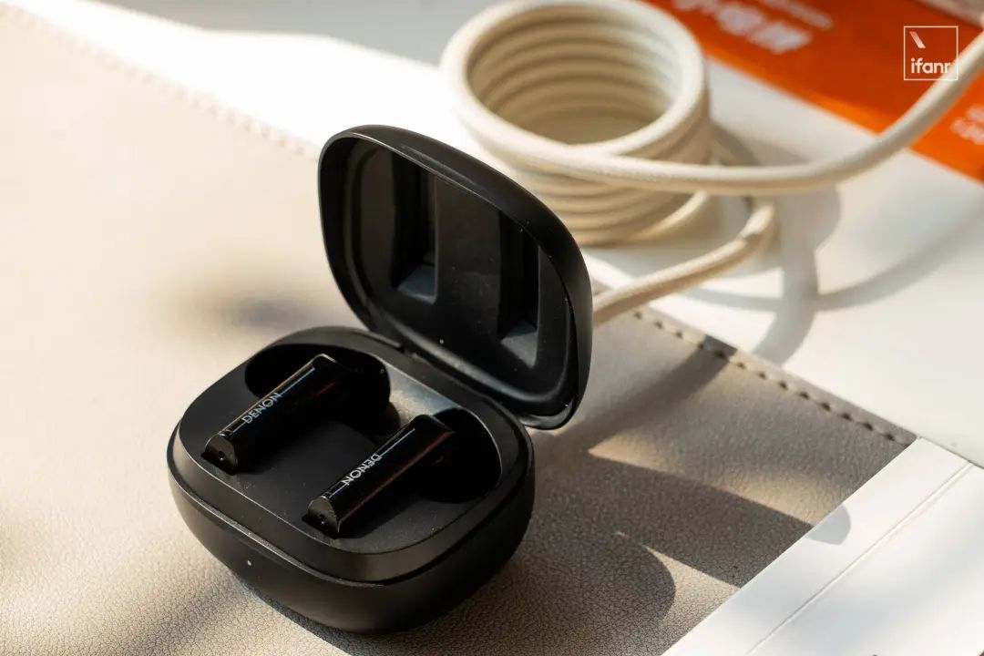 DENON AH-C840NCW 体验:传统稳定,老派音响厂商的水桶型真无线耳机