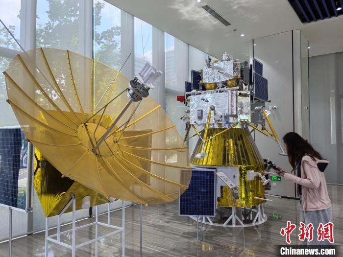 6月30日，记者走进深空探测实验室(天都实验室)。中新社记者 张强 摄