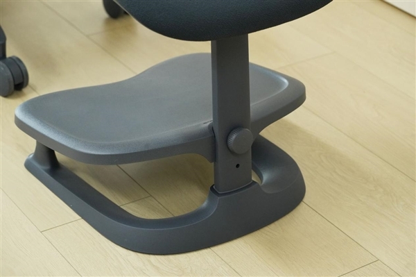 全球首款动态人体工学椅!清闲Libernovo图赏