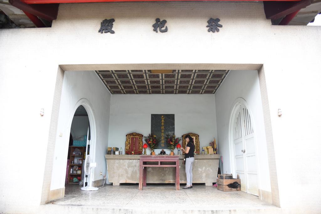 彰化八卦山的一座祠堂里供奉着当年抗日保台将士的英灵（6月4日摄）。新华社记者 李建华 摄