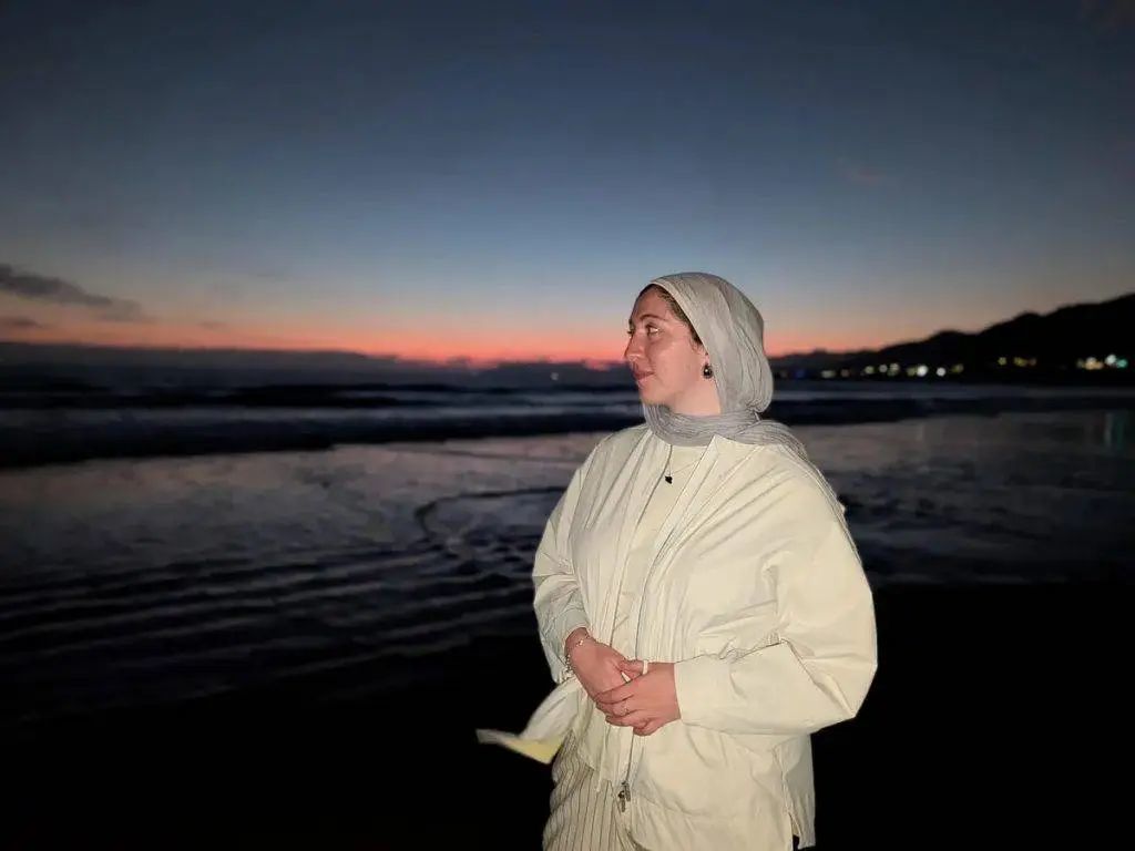 Google Pixel 10 评测汇总:AI 用得爽,就是 AI 手机了吗?