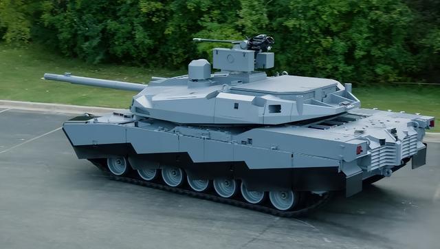 原型车交付后,美军肯定会进行修改