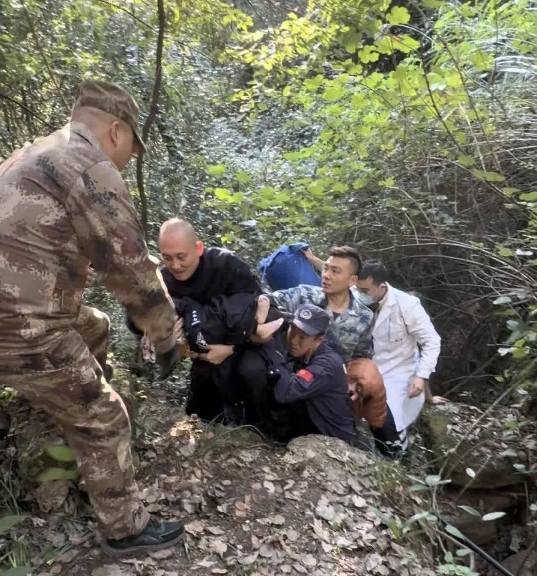 救援現場(chǎng)