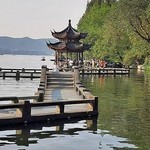 杭州又发重磅AI新政:基础模型补贴5000万,每年2.5亿元算力券