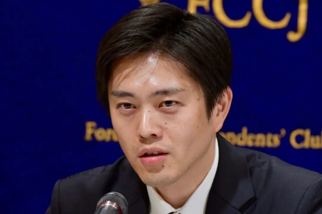 ·吉村洋文。(日本电视台)