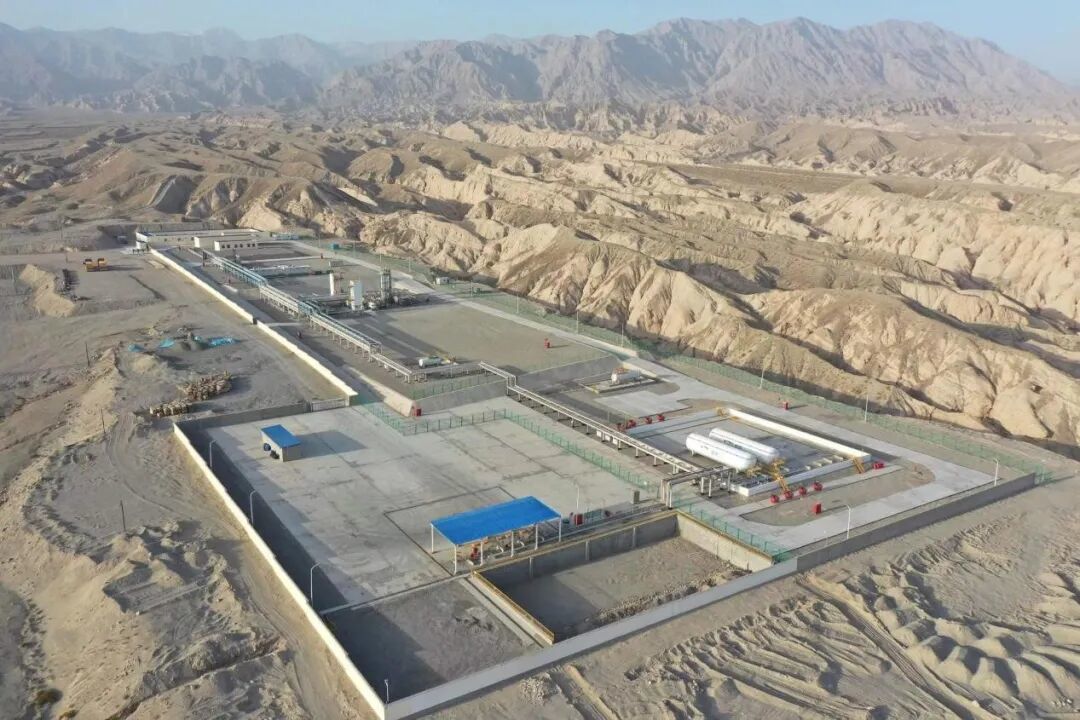 中国石油塔里木油田撬装化设计+模块化施工的放空气回收利用现场
