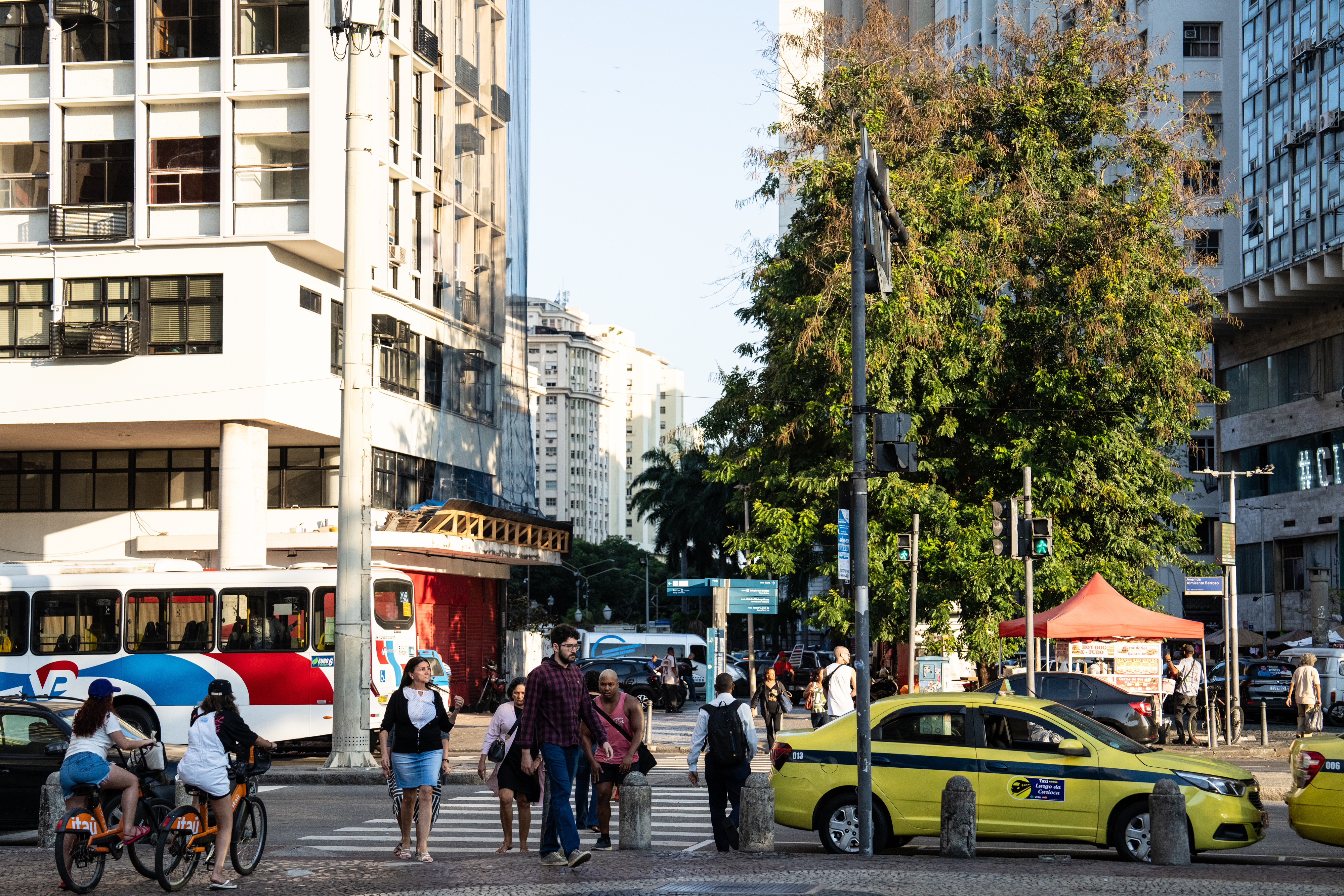 巴西政府公布新政免中低收入者税负_凤凰网