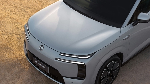 再战问界 全新腾势N8L官图发布:比大哥N9年轻多了