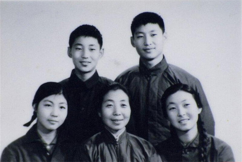  1972궬ĺŮǡǰšġϰϰƽϰԶƽ