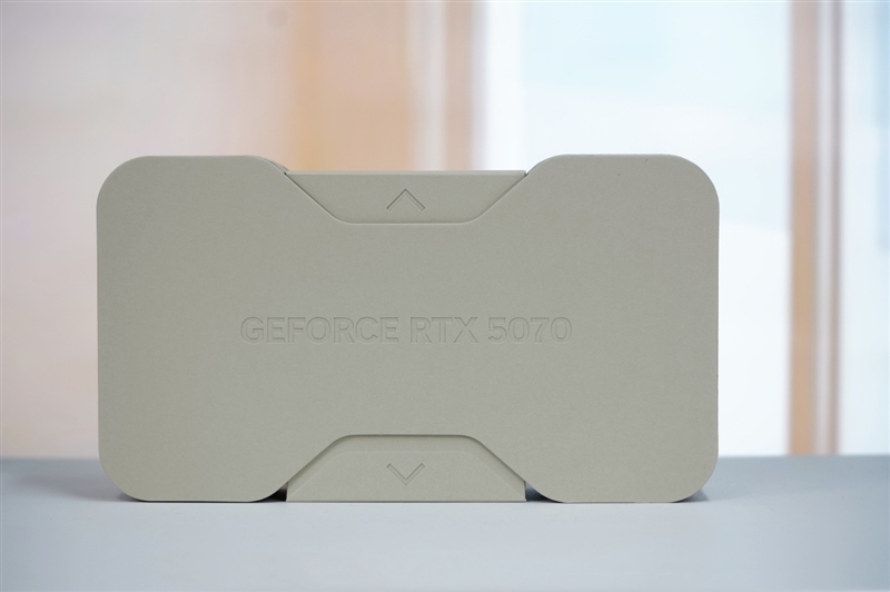 NVIDIA RTX 5070首发评测:DLSS 4提升超4倍!4K游戏不再是高端玩家专属