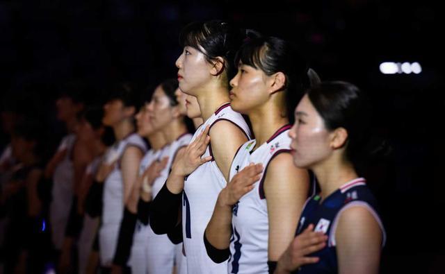 世联赛爆大冷！亚洲女排劲旅3-2、首胜 垫底队赢了 全队陷入到狂欢__世联赛爆大冷！亚洲女排劲旅3-2、首胜 垫底队赢了 全队陷入到狂欢