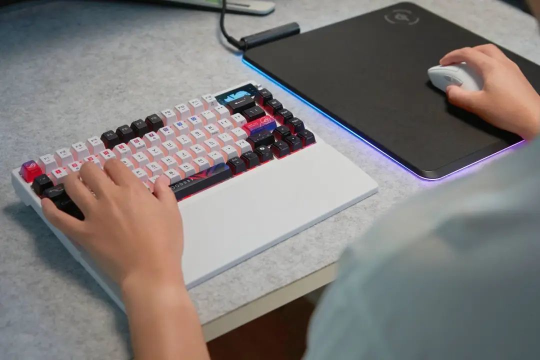 ROG 魔霸 9X 评测:为情绪价值而生的游戏机器,不止有 RTX 5080