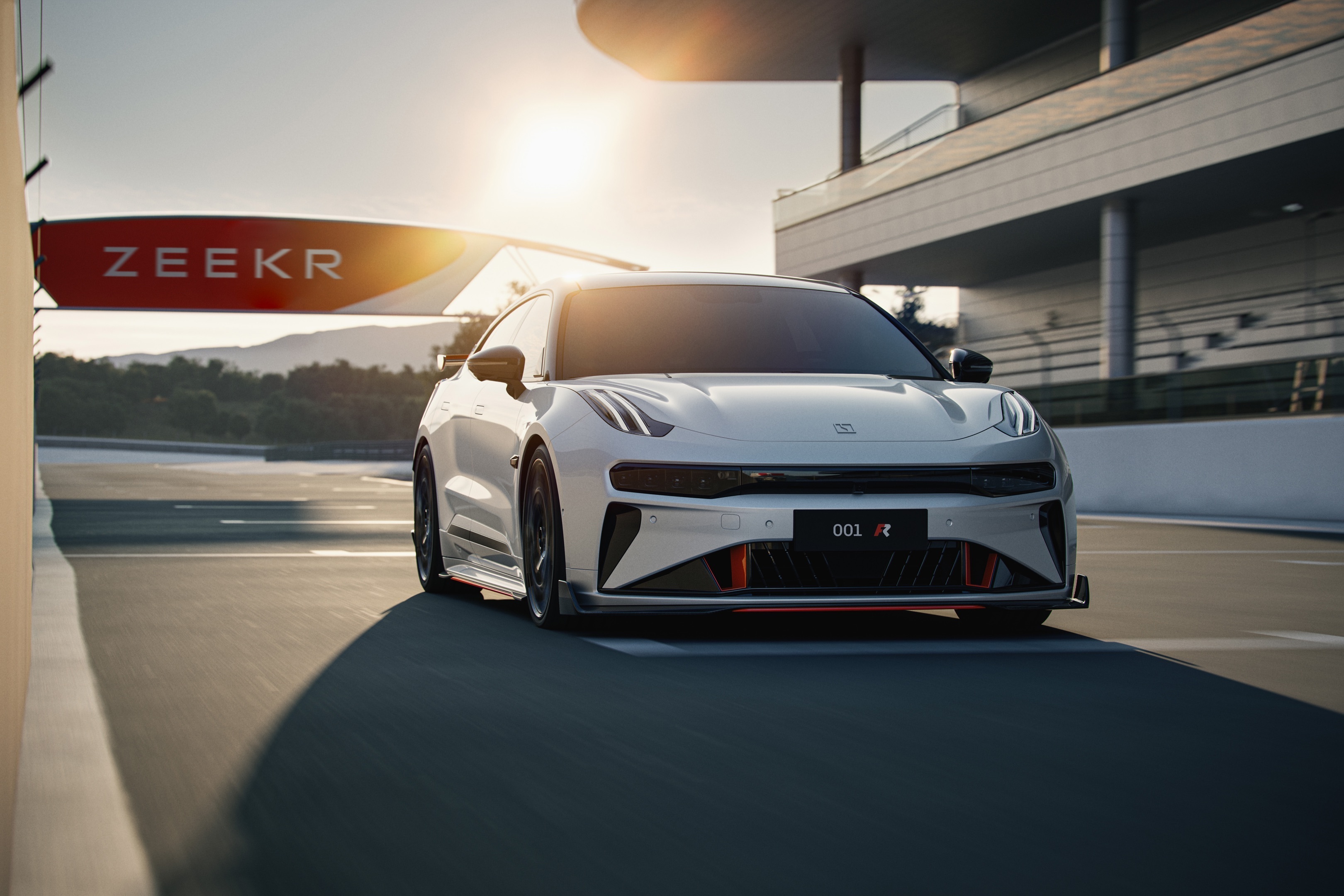 吉利汽车与极氪签合并协议，后者将从美股退市_凤凰网