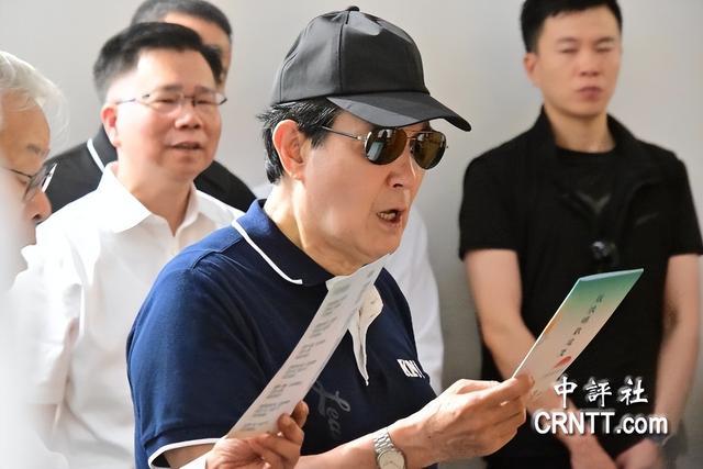 马英九高歌《龙的传人》（来源：中评社）