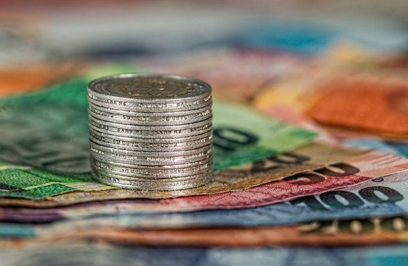 幻方量化员工被抓 6年侵吞1.18亿被查