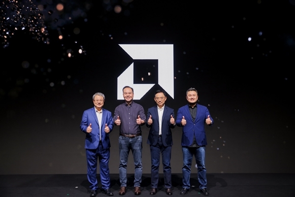 4499元起惊爆!AMD RX 9070系列显卡正式发布:直追上代旗舰、AI飙升8倍