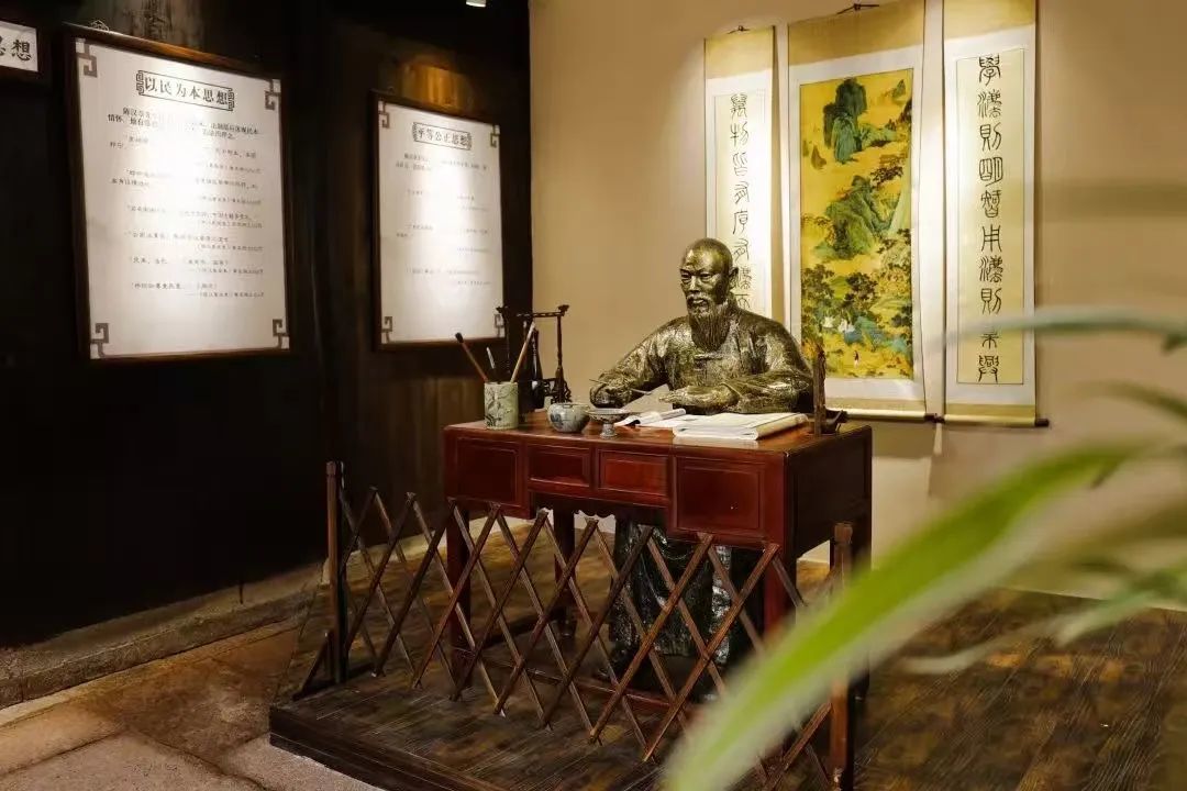 “两脚书库”陈汉章_凤凰网