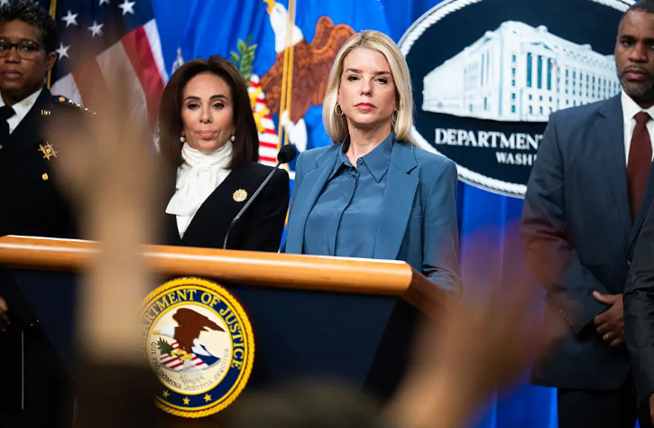 △美国司法部长帕姆·邦迪