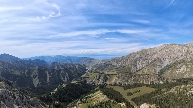 影翎Antigravity A1首发评测:飞行精准,避障灵活,玩法拉满了