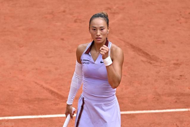 法网最新战报!郑钦文2-0横扫黑马晋级32强;两位前16号种子出局