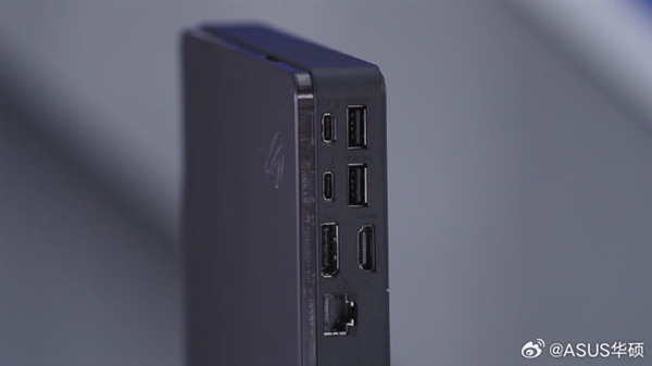 RTX 5090、双雷电5加持!ROG最强显卡扩展坞发布