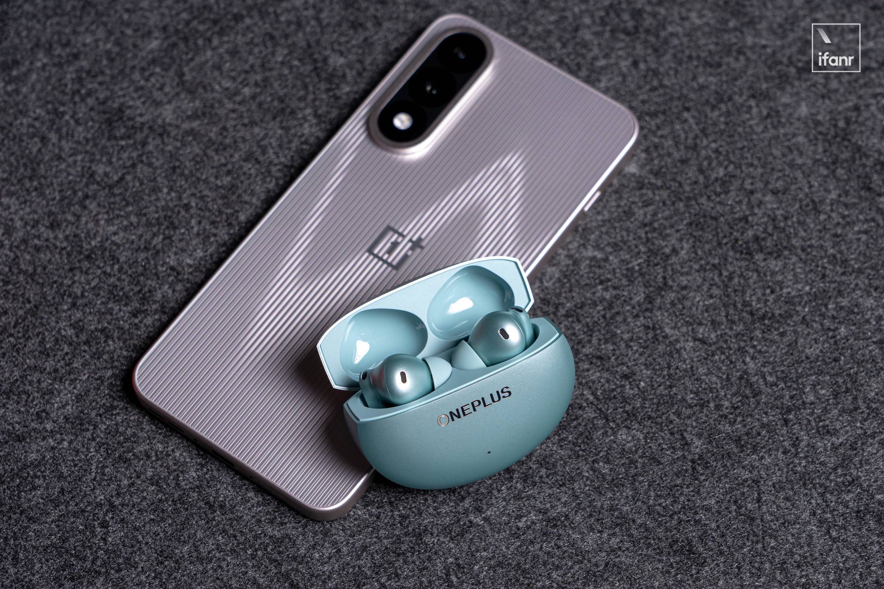 一加 Ace 5 至尊版:起售价 2000 出头,搭载天玑 9400+ 的三芯组合,到底强在哪里?