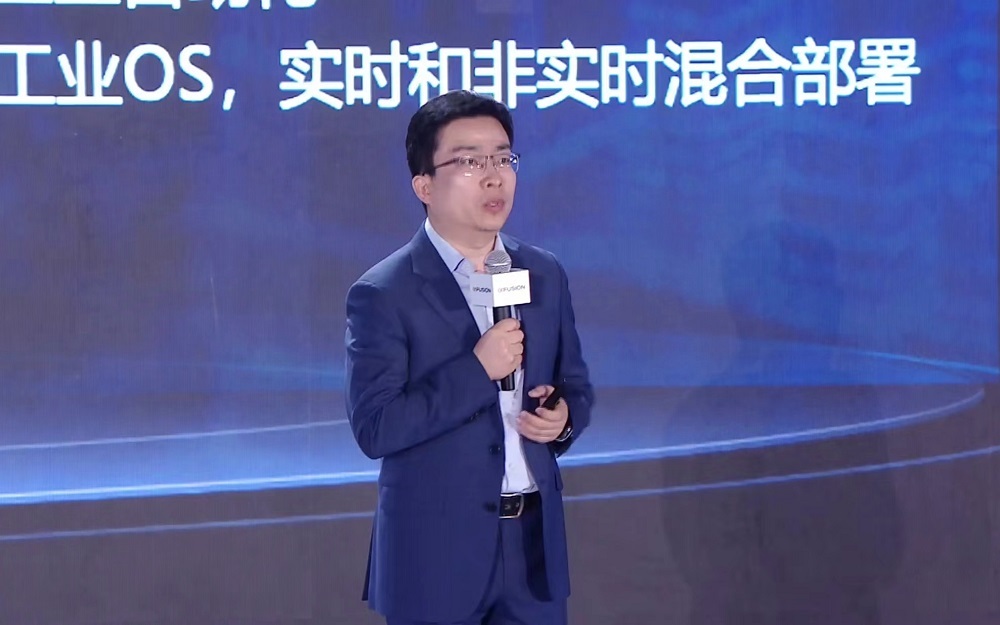 超聚变CEO刘宏云:从“活下来”到“冲上去”,业务规模超400亿,押注智能体时代