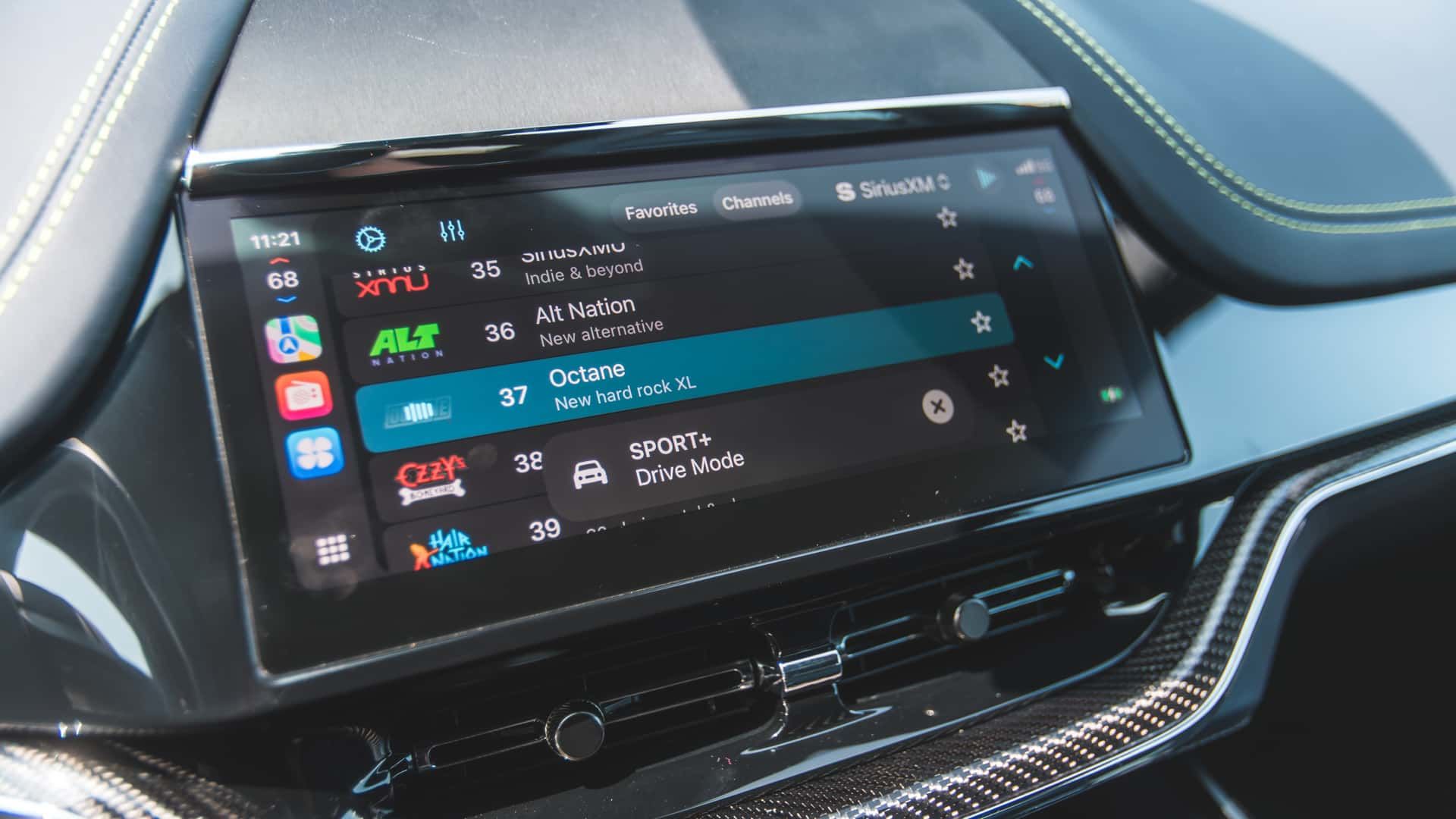 苹果 CarPlay Ultra 初体验:它很好,但却被车企集体抵制