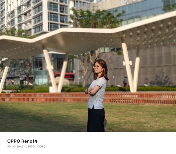 超美小OPhone新体验:OPPO Reno14满足你对小屏手机的所有期待