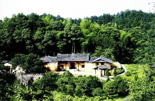 ◆胡耀邦故居。