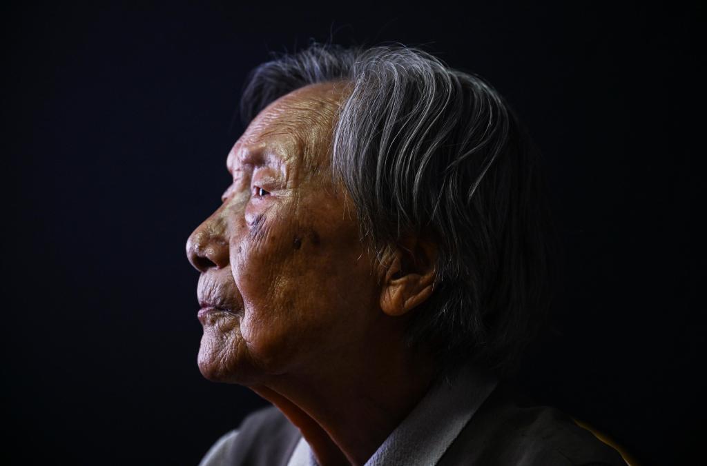 ↑2025年5月21日，夏淑琴在南京家中。