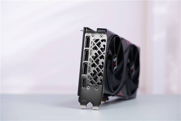 双风扇短小精悍!耕升RTX 5050追风OC显卡图赏