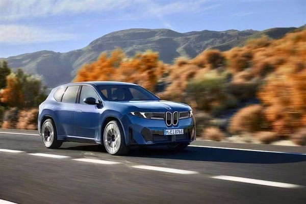 窄鼻孔+大墨镜 新世代宝马iX3官图泄露:有爱的吗