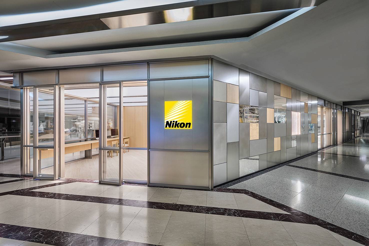 早报|微信成立电商产品部/京东回应外卖系统崩溃/国内首家破产 5A 景区获游客点赞