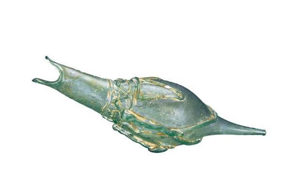 馆藏文物:鸭形玻璃注本文图片均由辽宁省博物馆提供