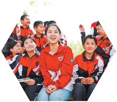 新时代青年用行动践行誓言——请党放心  强国有我（点赞新时代）