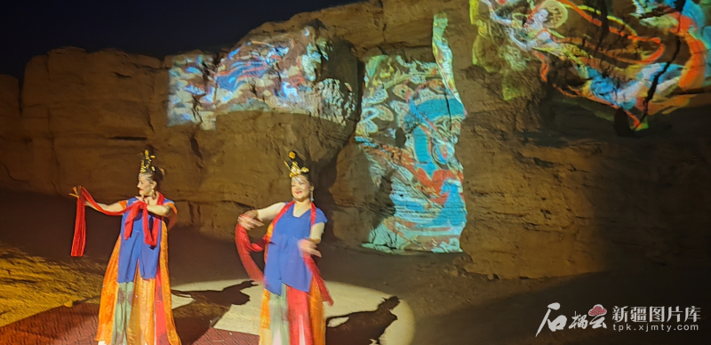 活动现场。石榴云/新疆日报记者 贾春霞