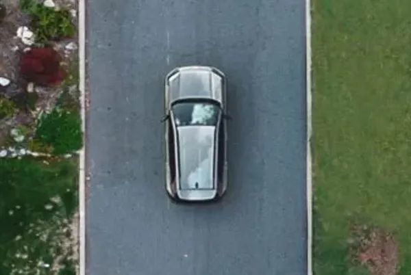 销量担当!全新丰田RAV4官方预告:披着越野外衣的城市SUV