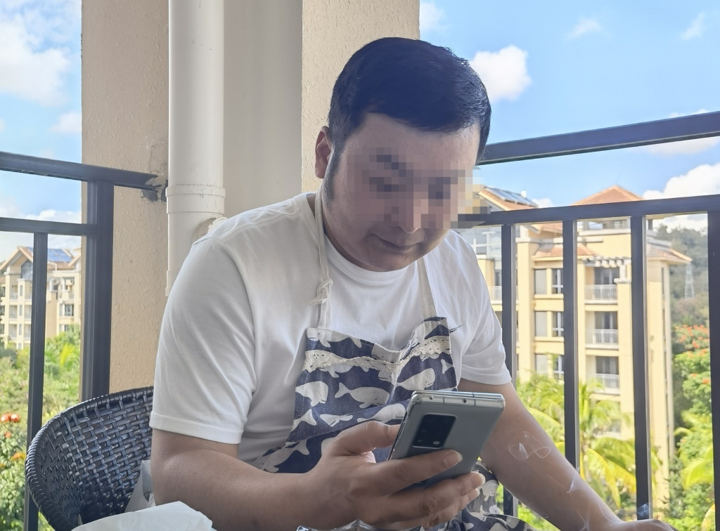 暴钦瑞生前照片。