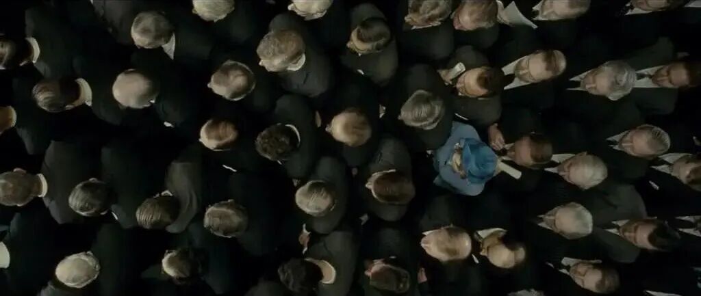 《铁娘子:坚固柔情》